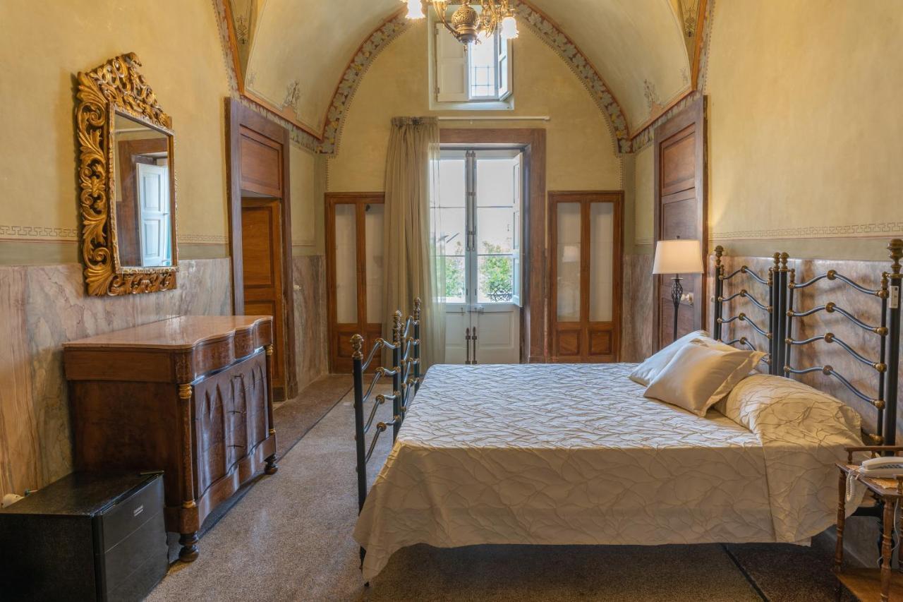 Il Cavaliere Al Borgo Antico Hotel โกแปร์ติโน ภายนอก รูปภาพ