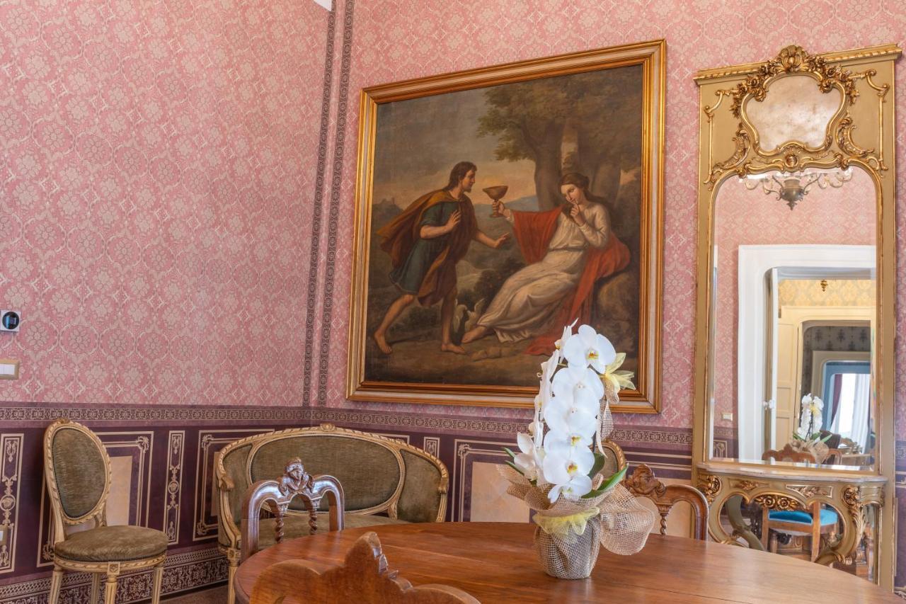 Il Cavaliere Al Borgo Antico Hotel โกแปร์ติโน ภายนอก รูปภาพ