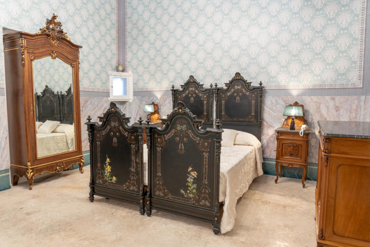 Il Cavaliere Al Borgo Antico Hotel โกแปร์ติโน ภายนอก รูปภาพ
