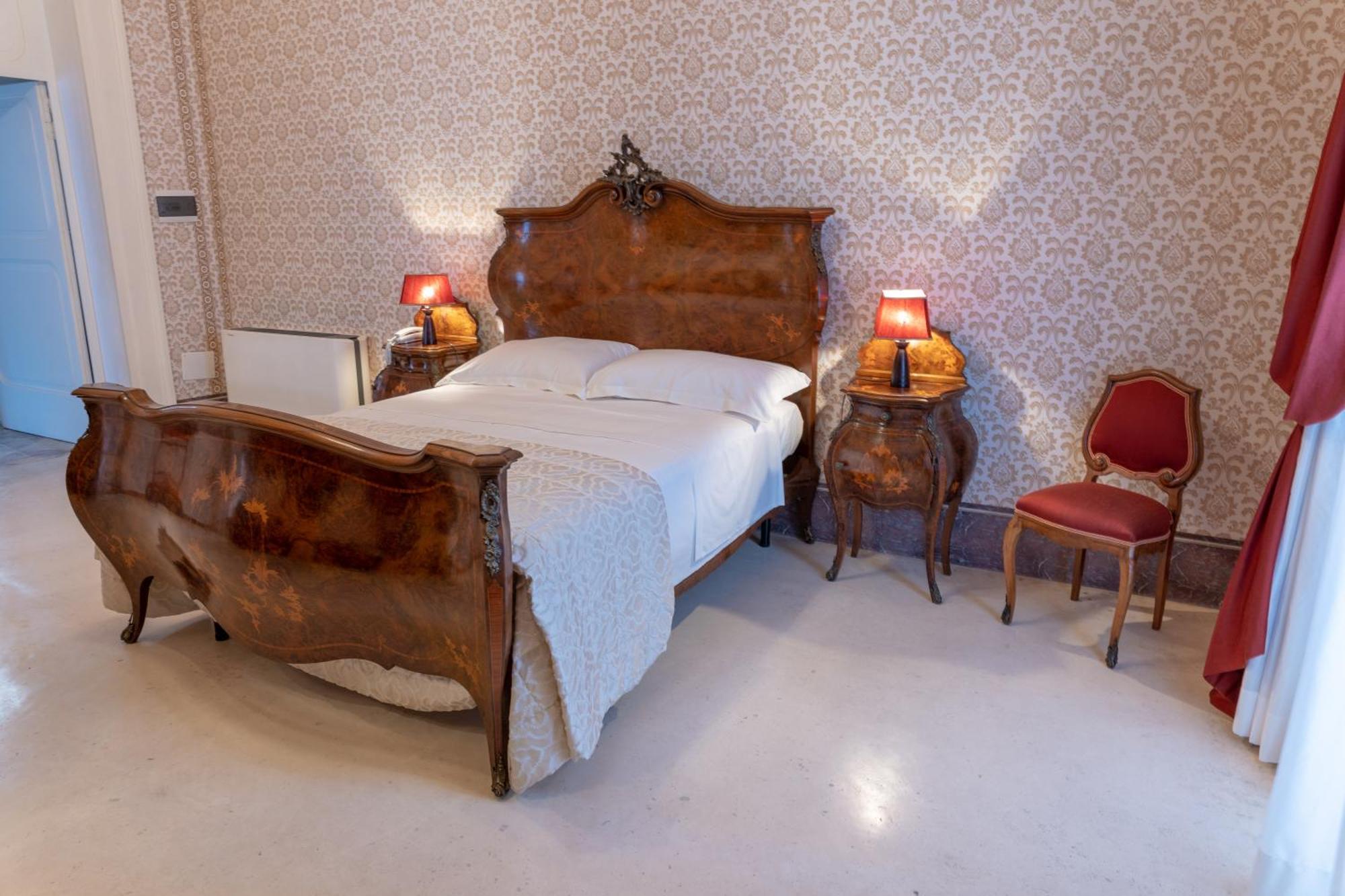 Il Cavaliere Al Borgo Antico Hotel โกแปร์ติโน ภายนอก รูปภาพ